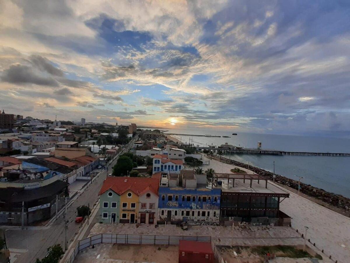 605 Flat Mobiliado Com Vista Lateral Mar Na Praia De Iracema Com Ventilador Φορταλέζα Εξωτερικό φωτογραφία
